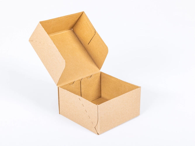 Kartonnen dozen 150x150x80mm enkelgolf E 340g/m2 bruin