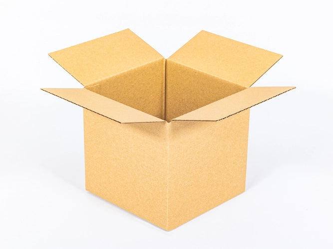 Kartonnen dozen 150x150x150mm binnenmaat enkelgolf B 320g/m2 bruin