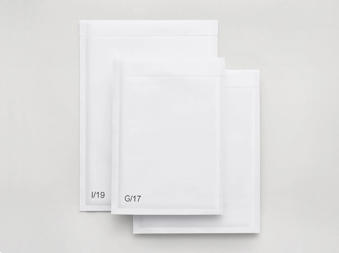 Witte bubbelenveloppen G17 ZILVER 245x350mm