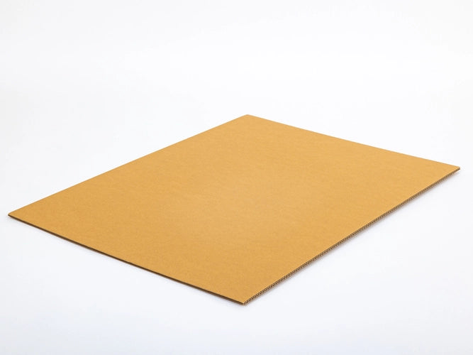 kartonnen scheidingswand / plaat 1200x1000mm 630g/m2 dubbelgolf bruin