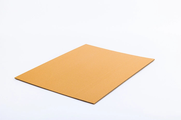 kartonnen scheidingswand / plaat 800x600mm 490g/m2 dubbelgolf bruin