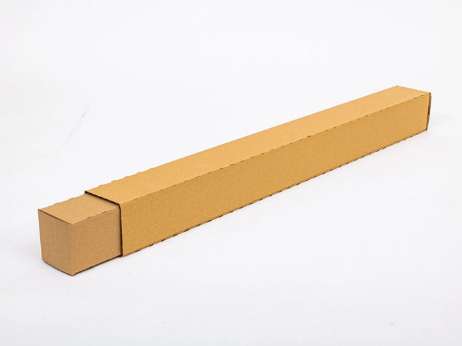 Telescopische kartonnen buis met plakstrip 100x100x(1000-2000)mm enkelgolf B 440g/m2 bruin