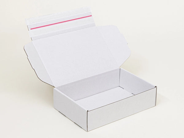 Verzenddoos met plak- en scheurstrip 300x200x80mm enkelgolf B 380 g/m² Wit-Wit 20 stuks