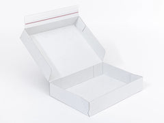 Kartonnen dozen met plakstrip en afscheurstrip 400x300x80mm enkelgolf E 390g/m2 Wit-Wit