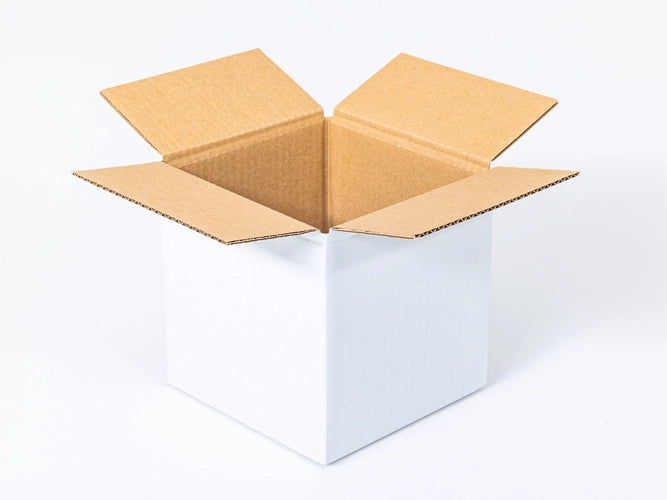 Kartonnen dozen 150x150x150mm binnenzijde enkelgolf B 360g/m2 Wit