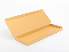 Karton voor kentekenplaten en lijsten 550x190x30mm enkelgolf E 340 g/m² Bruin 10 stuks