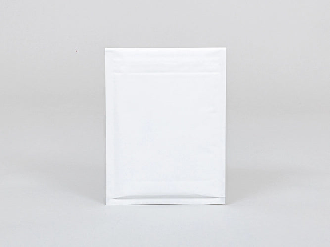 Witte bubbelenveloppen C13 VP 170x225mm