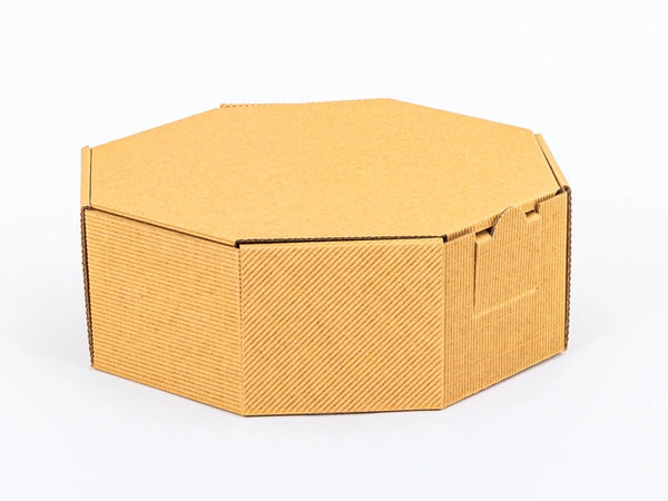 Eendelige geribbelde zeshoekige doos met sluiting 245x245x90mm 4-laags FE 450 g/m² 10 stuks