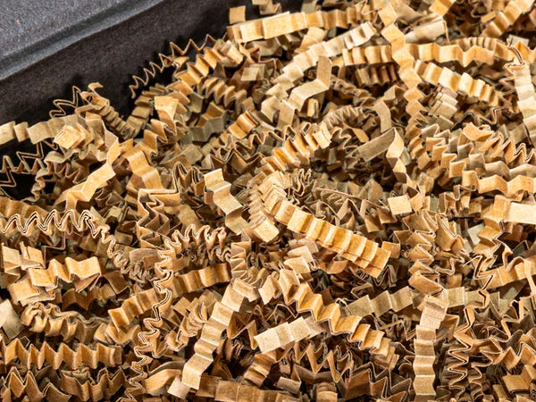 Ecologisch kraftpapier als opvulmateriaal voor pakketten, decoratieve snippers, naturel/bruin - doos van 1 kg, 1 stuk